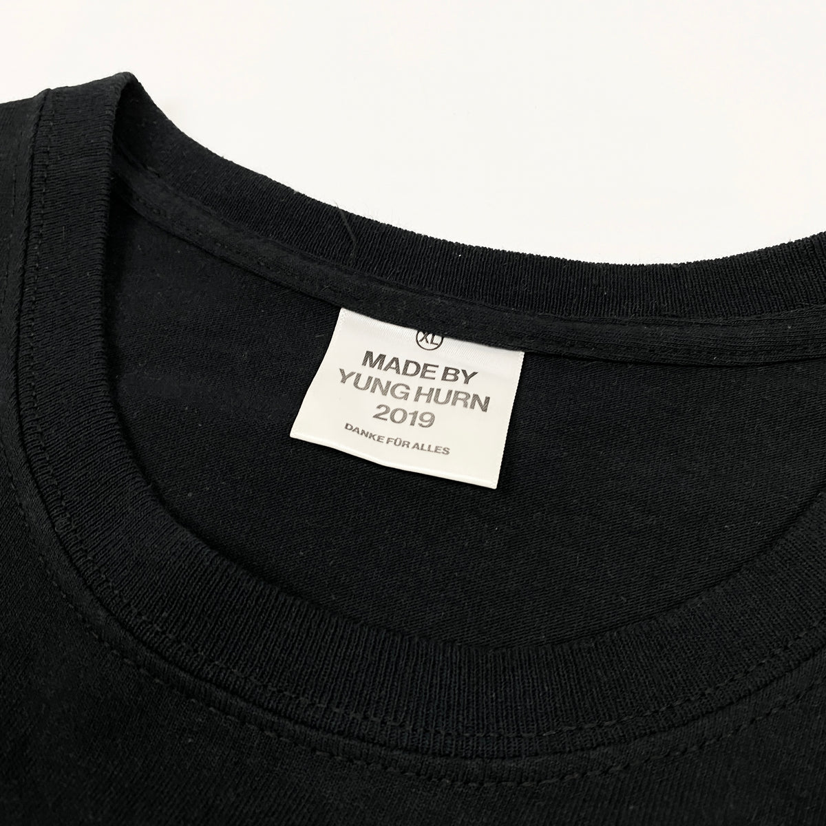 YUNG HURN AIRLINES T-shirt