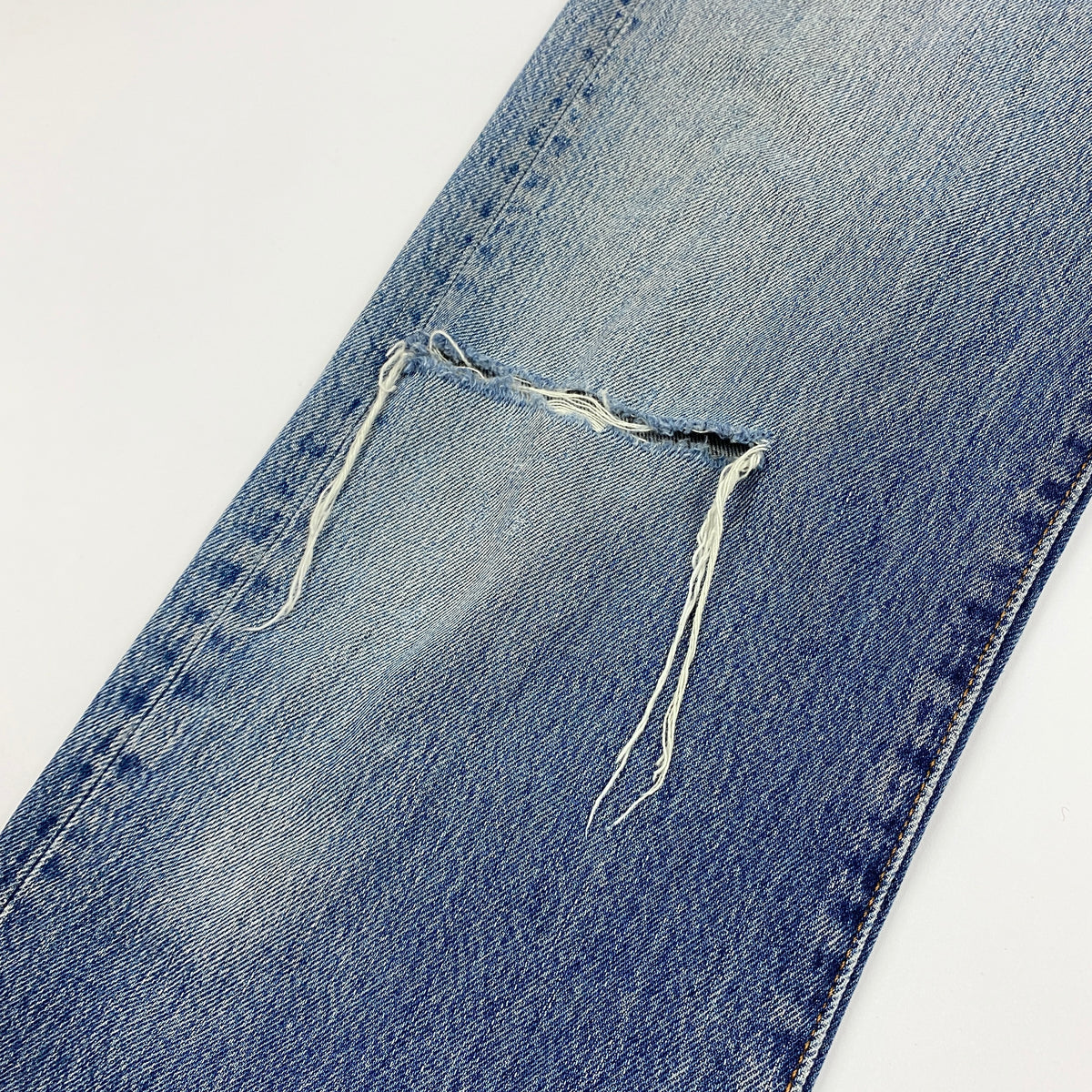 LEVIS Ripped Jeans
