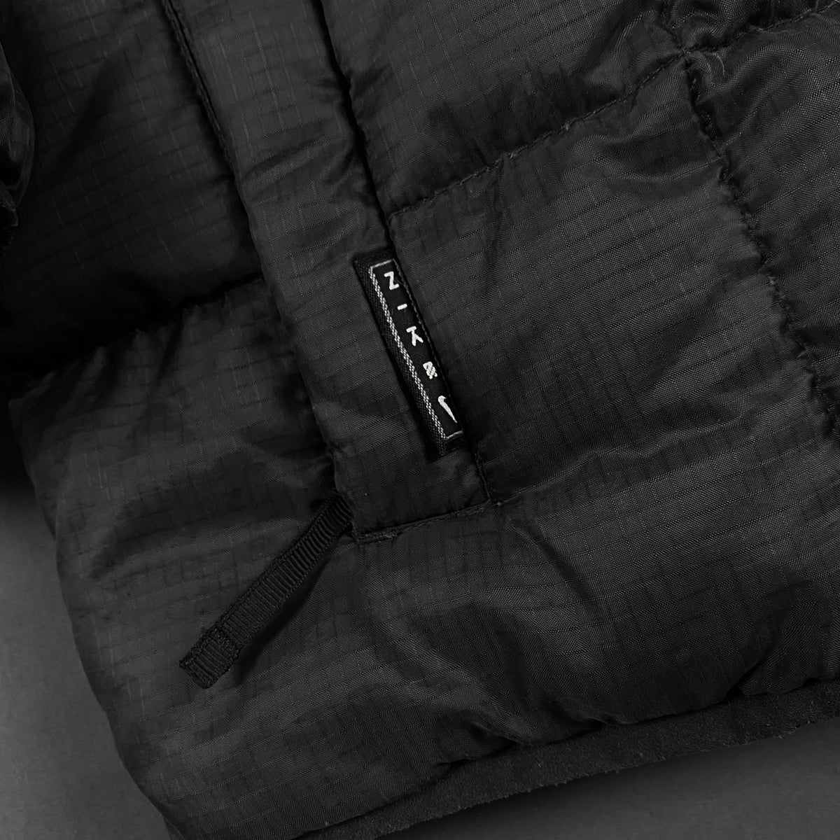 Vintage NIKE backswoosh winter jacket