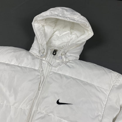 NIKE Spell Out Puffer Jacke
