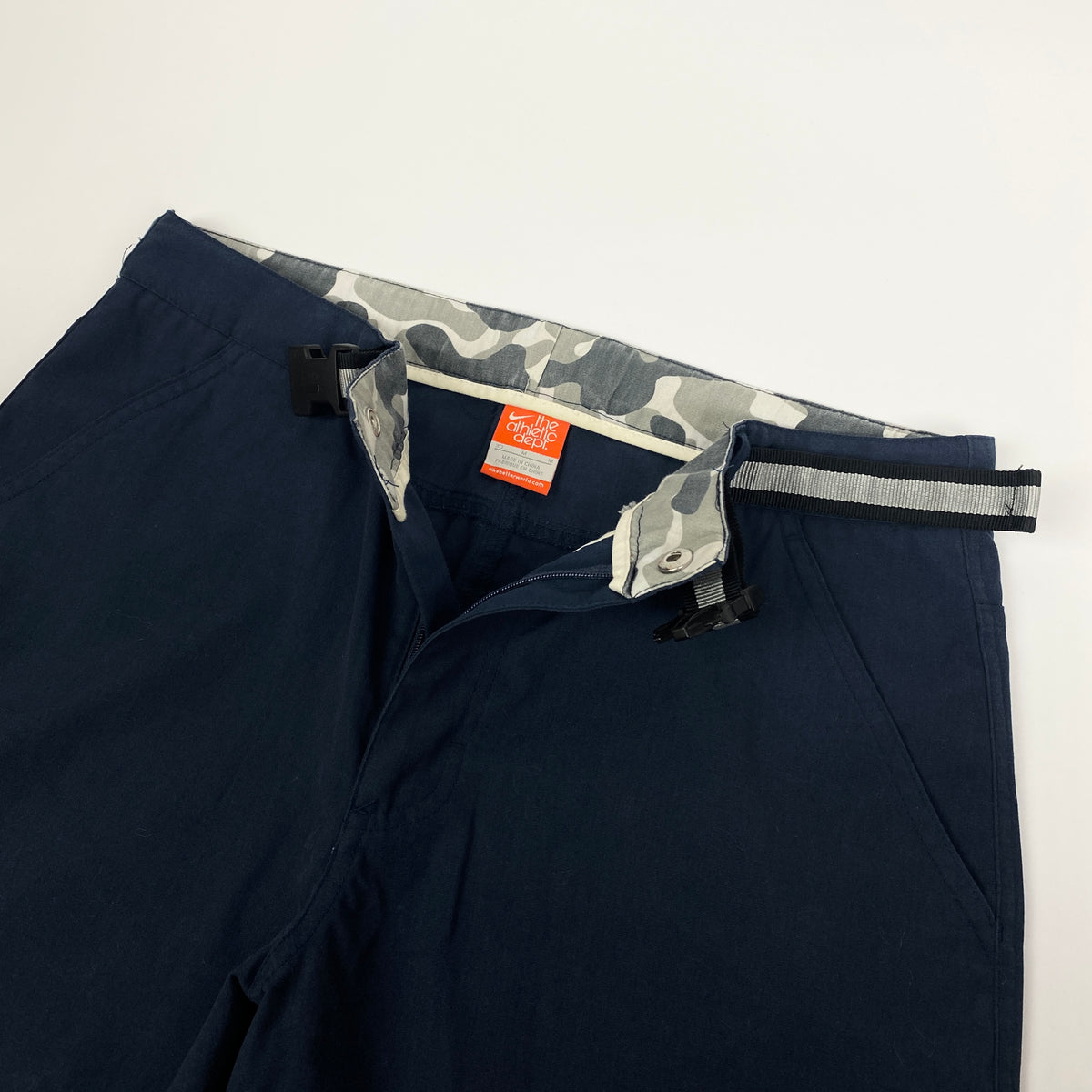 NIKE Chino Pants