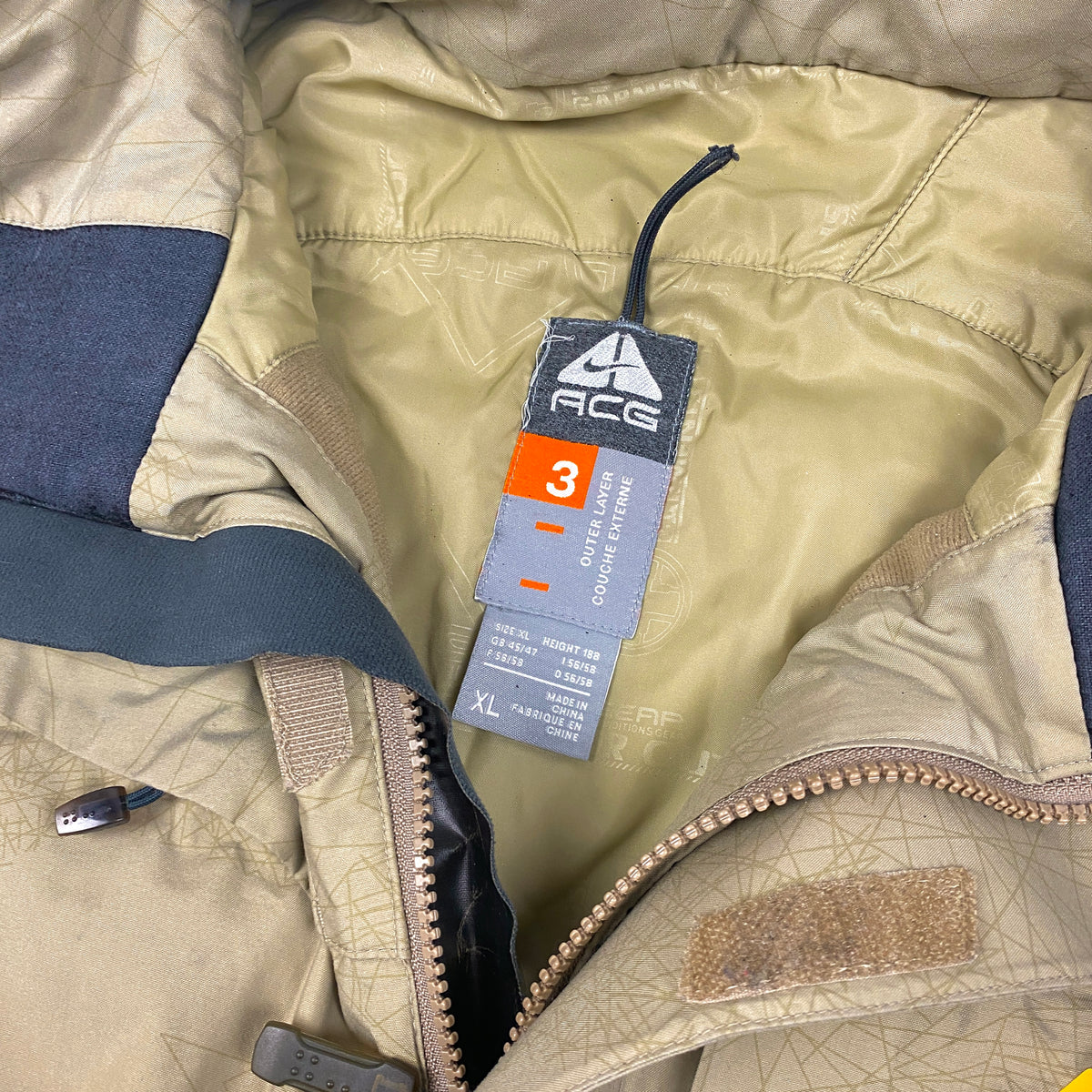 NIKE ACG Parka Winterjacke