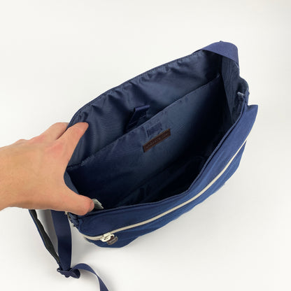 LACOSTE Umhängetasche