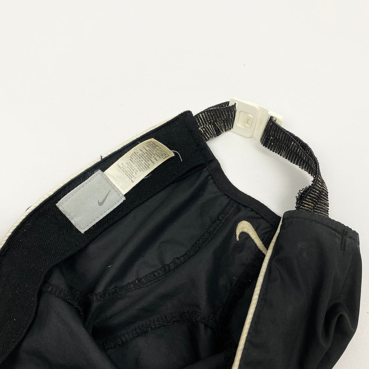 NIKE Tn cap
