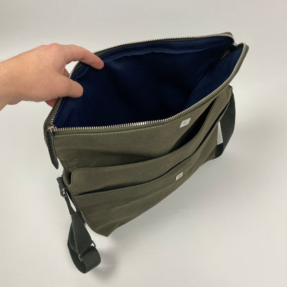 LACOSTE bag