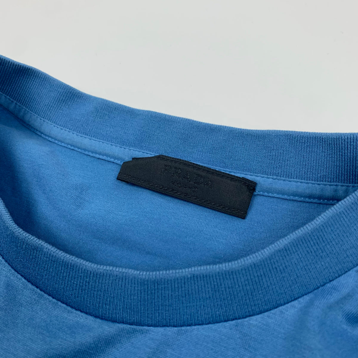 PRADA Rubber Logo T-Shirt • M/L