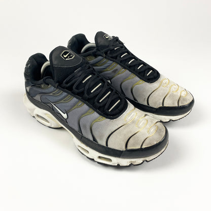 Nike Air Max Plus Tn "Black Fade"