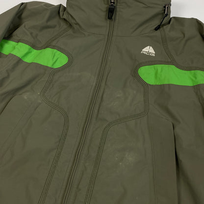 Vintage Nike ACG Parka Jacket / winter jacket