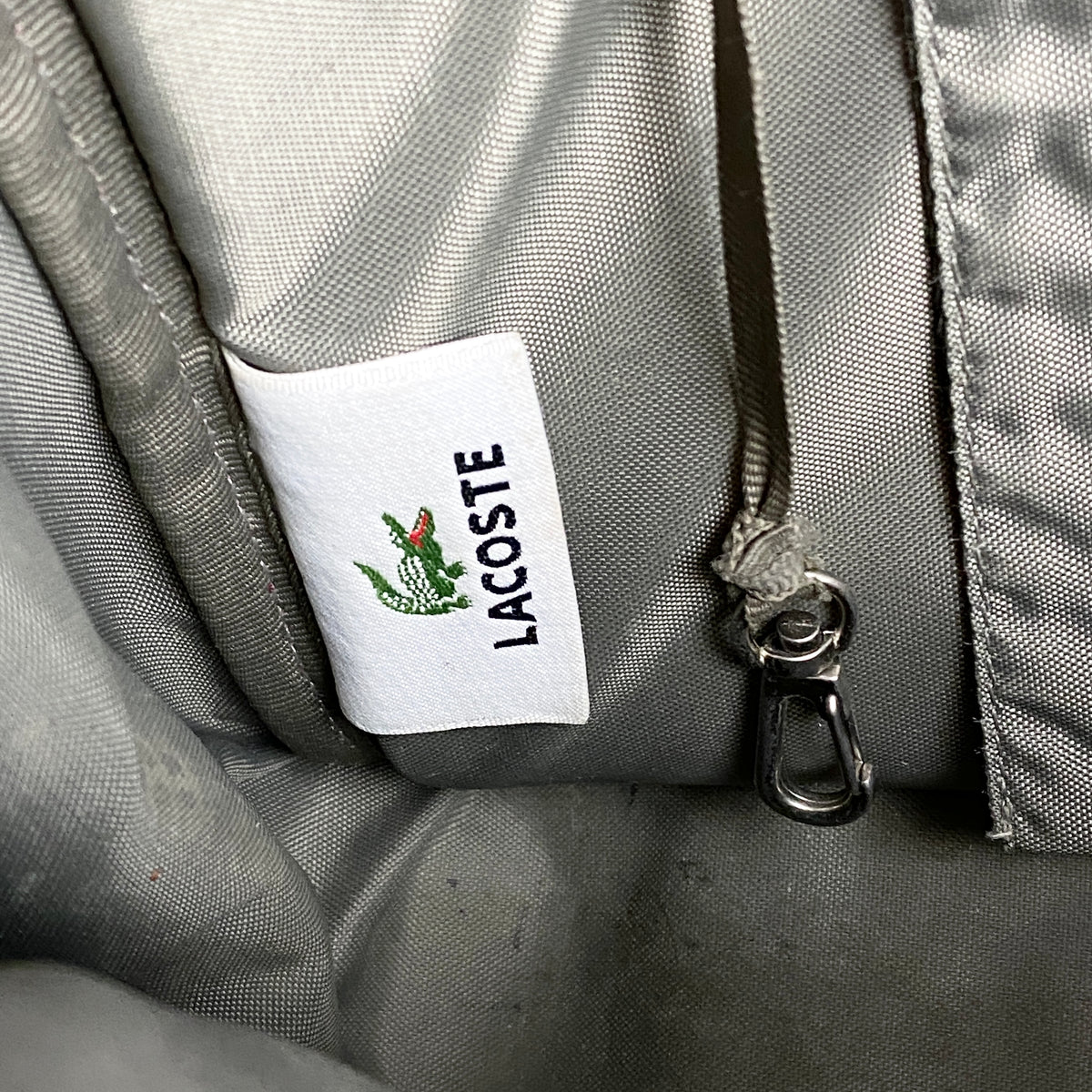 LACOSTE Umhängetasche