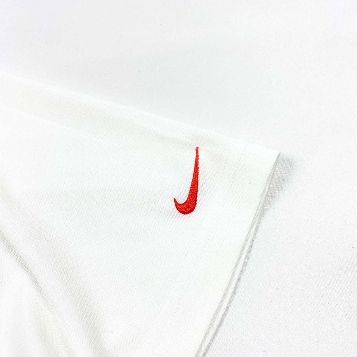 Vintage Nike SHOX 3D Graphic Tee