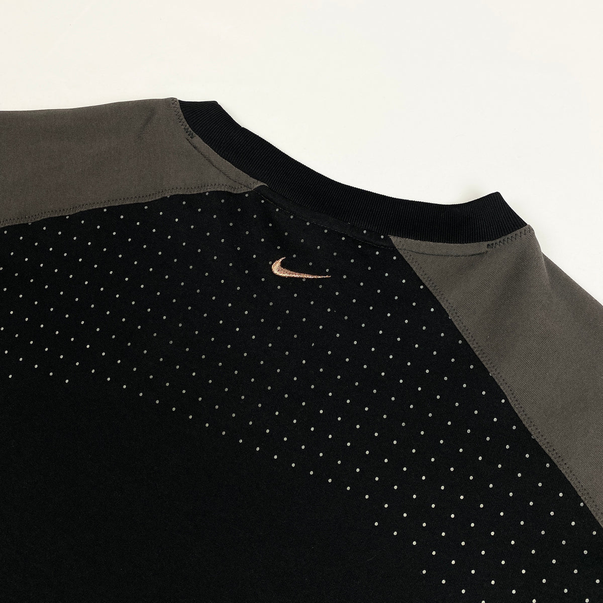 Vintage Nike SHOX long sleeve shirt