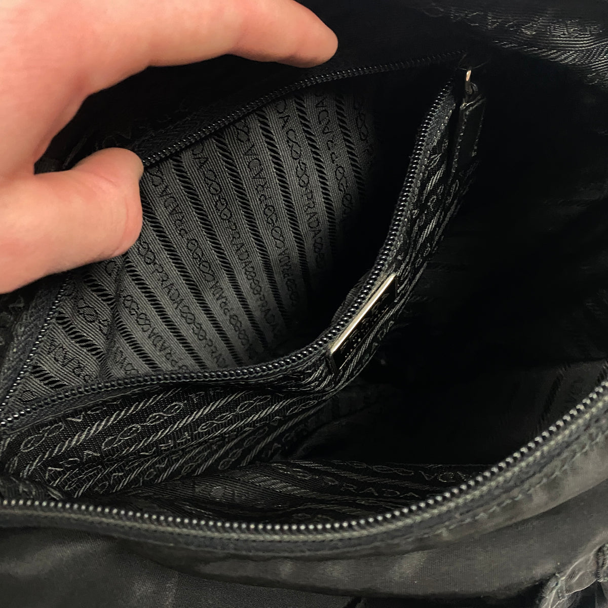 PRADA Umhängetasche