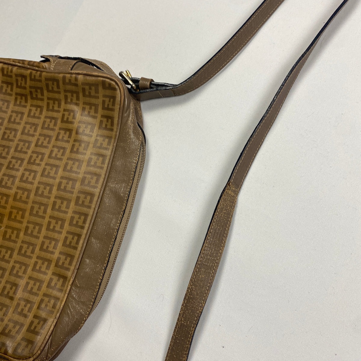Vintage FENDI shoulder bag