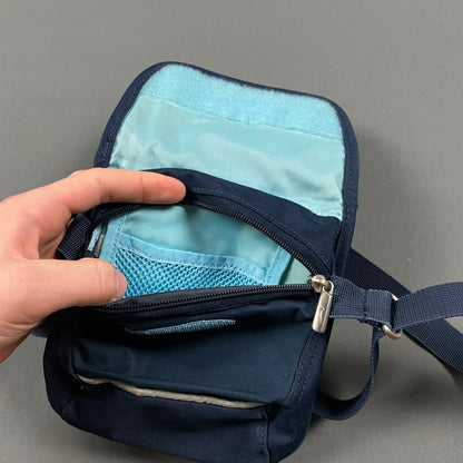 Vintage NIKE Reflective shoulder bag