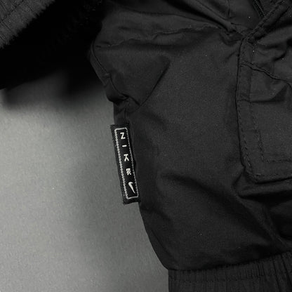 NIKE Backswoosh Puffer Jacke