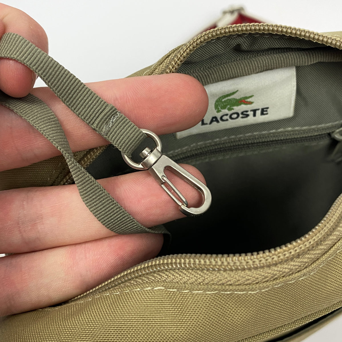 LACOSTE Umhängetasche