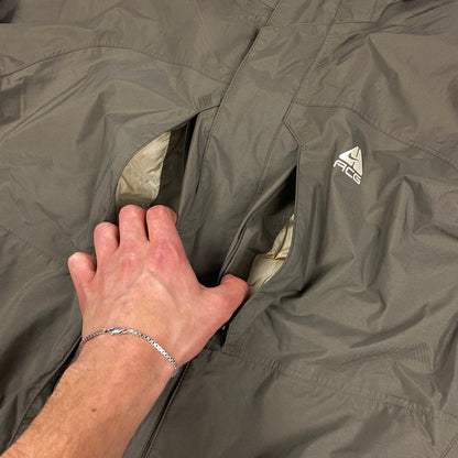 NIKE ACG Parka Winterjacke