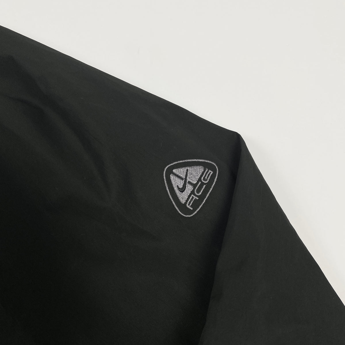 NIKE ACG Gore-Tex Parka Winterjacke