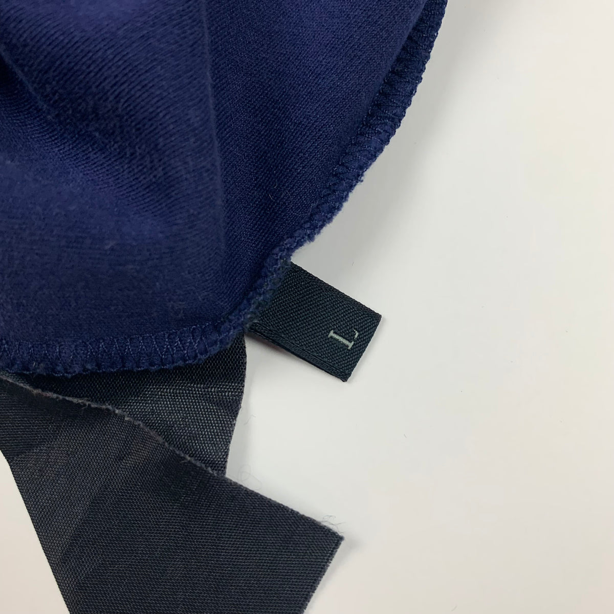 PRADA SPORT Basic T-Shirt • M/L