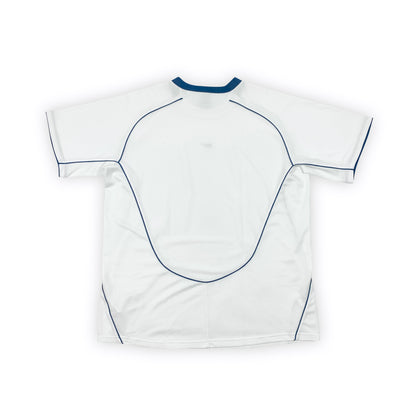 NIKE Middle Swoosh T-Shirt