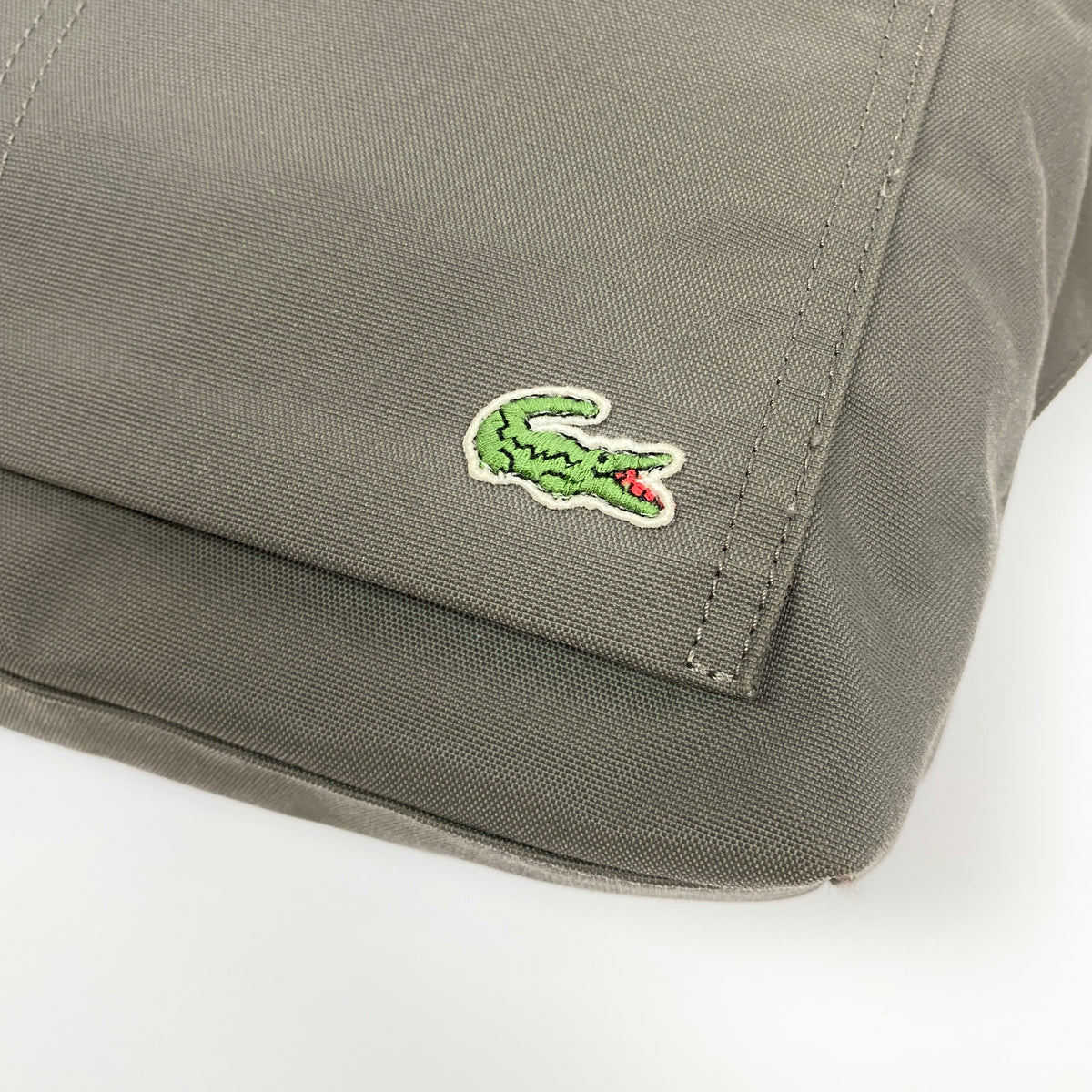 LACOSTE bag
