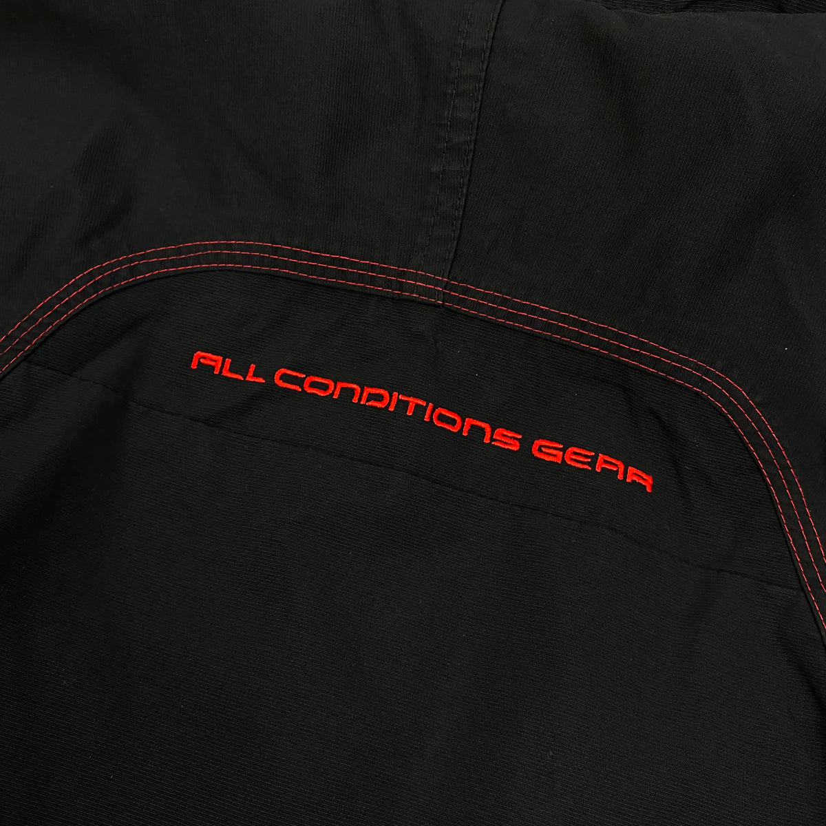 NIKE ACG Parka Winterjacke