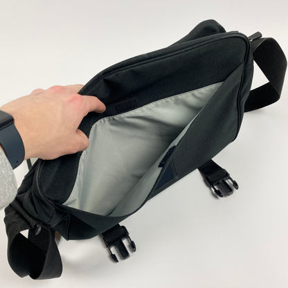 NIKE Laptop Umhängetasche