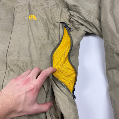 NIKE ACG Parka Winterjacke