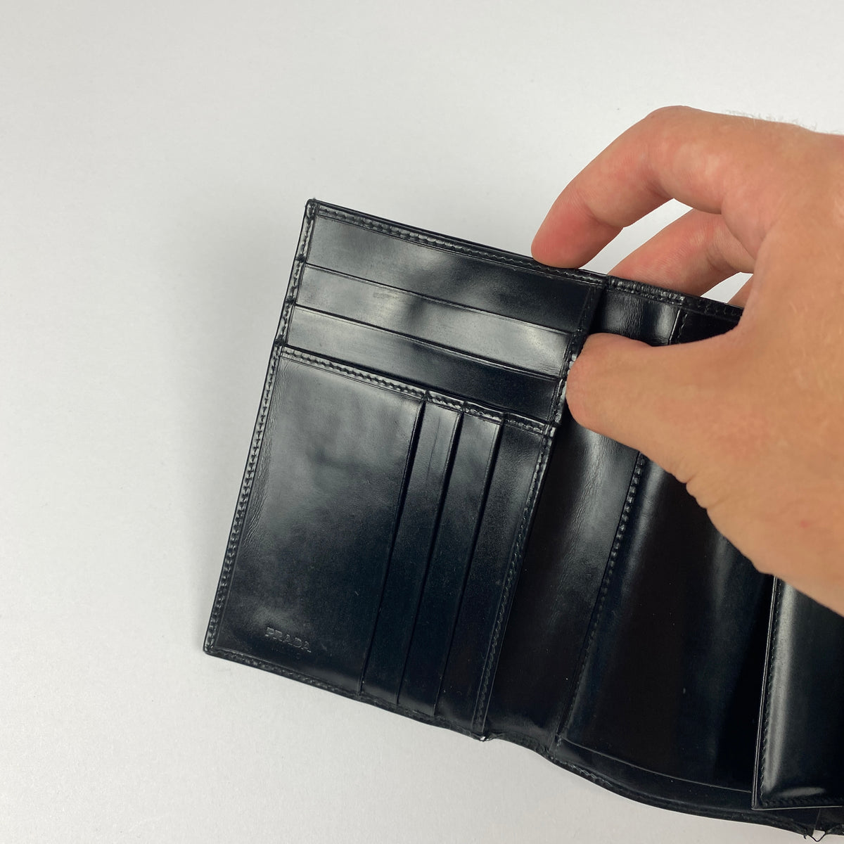 PRADA Shiny Geldbeutel