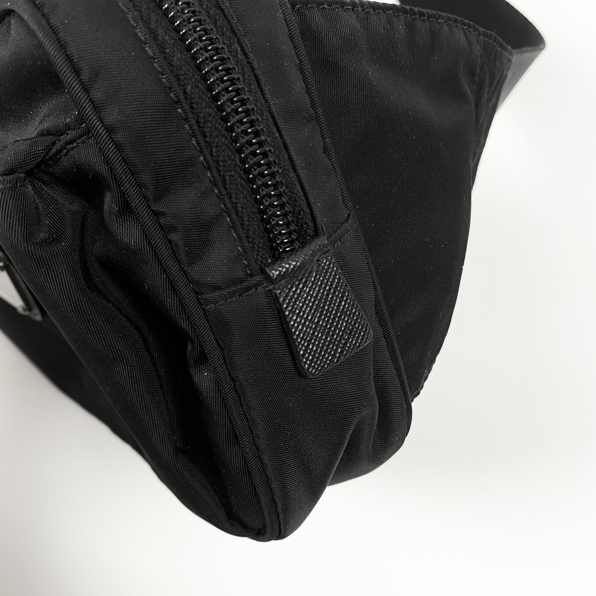 PRADA Re-Nylon Bauchtasche 2022
