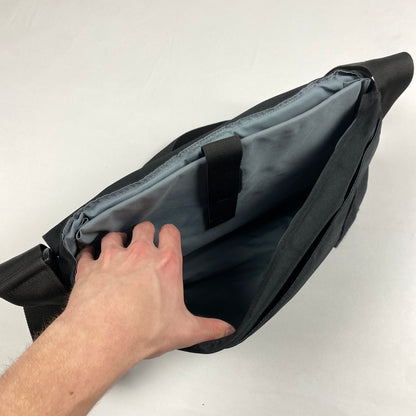 NIKE Laptop Umhängetasche