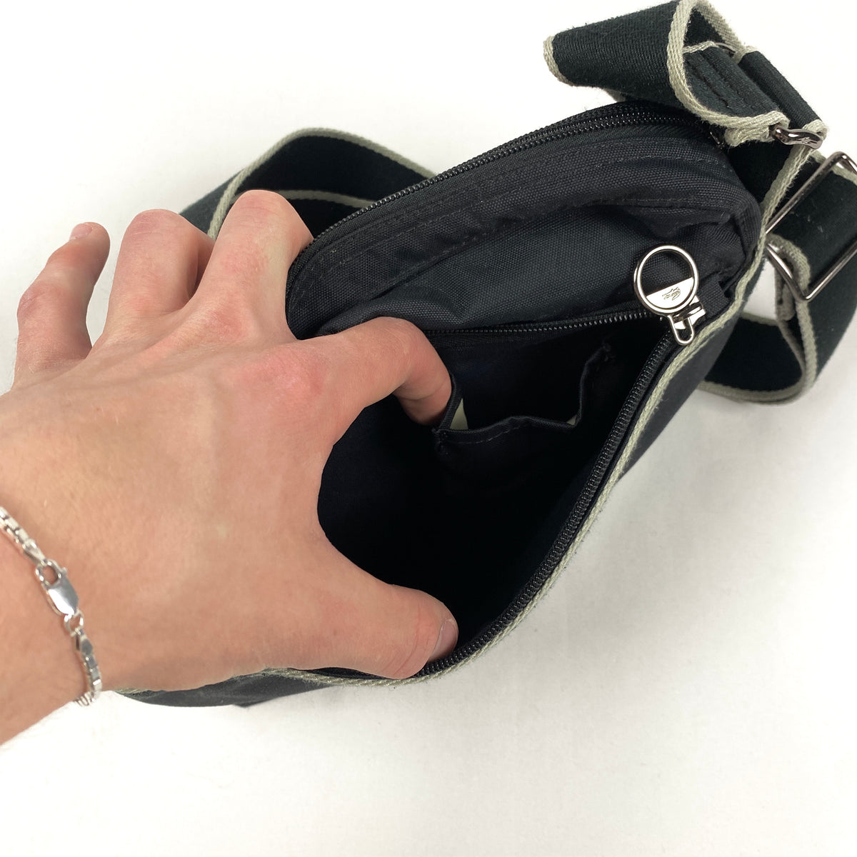 LACOSTE Tasche