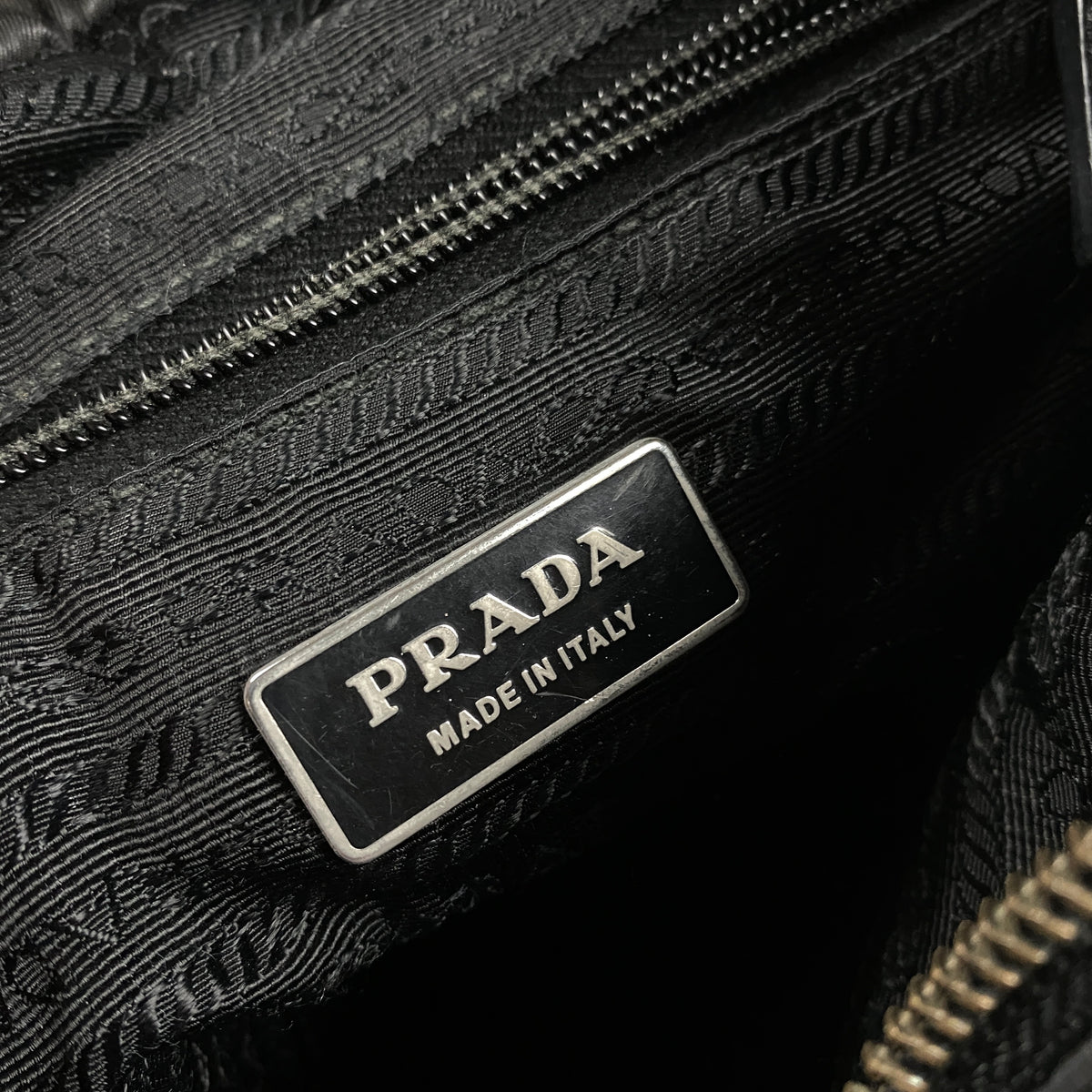 PRADA Umhängetasche