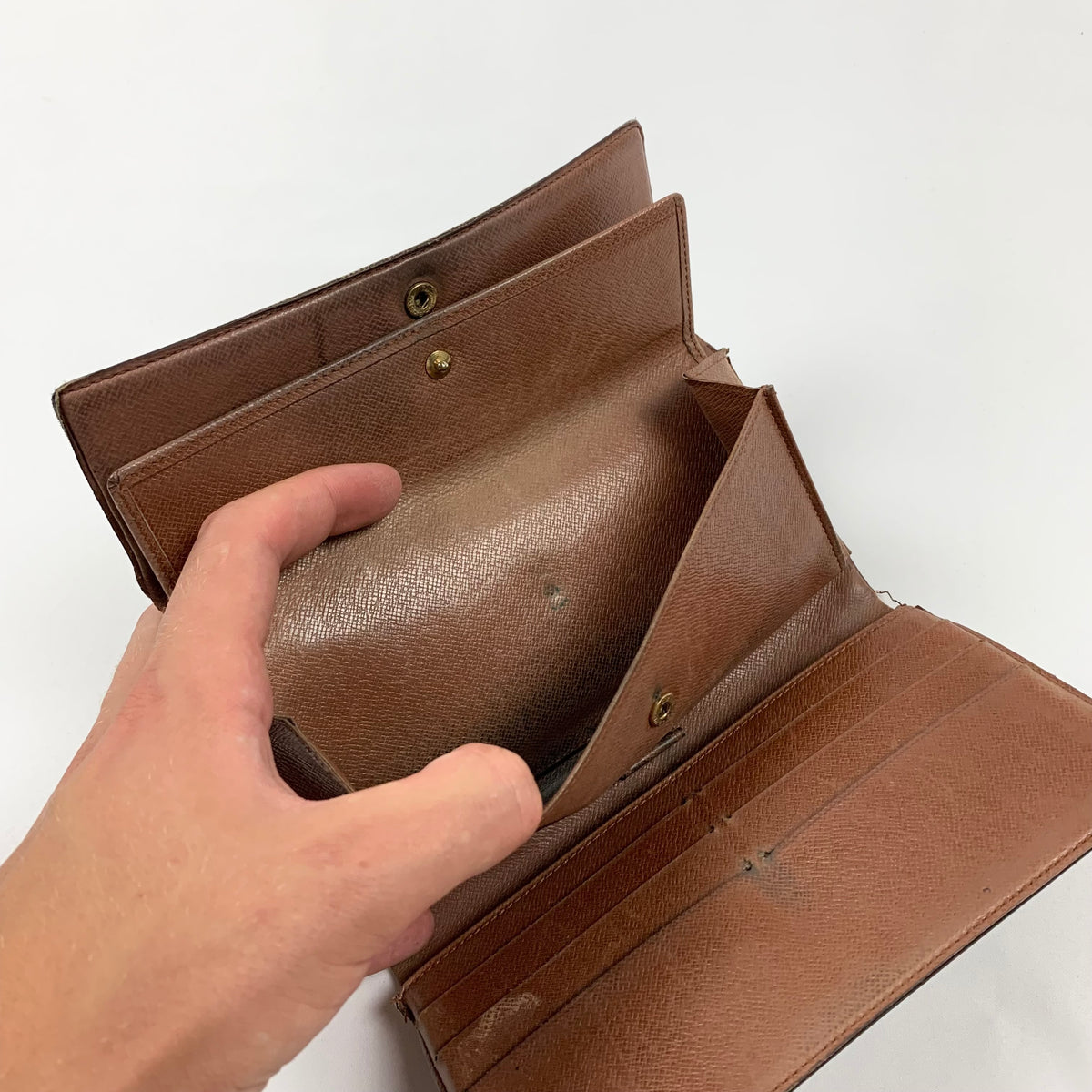 Vintage LOUIS VUITTON wallet