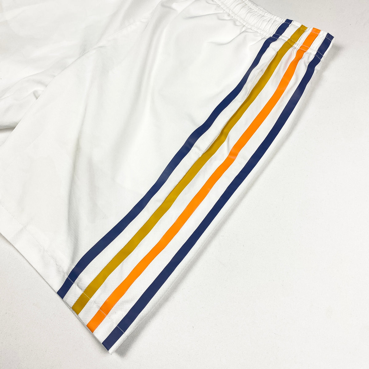 LACOSTE SPORT multicolor shorts