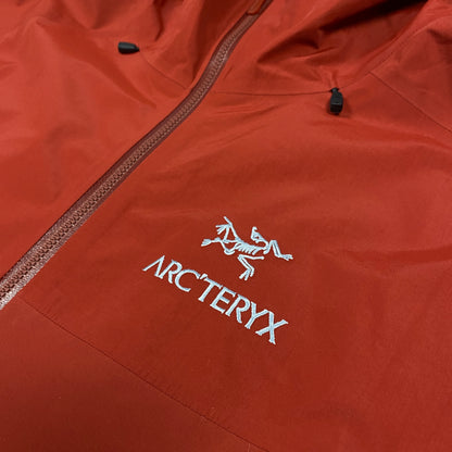 ARCTERYX x GORE-TEX Beta SL Hybrid