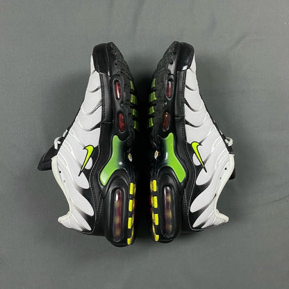 Nike Air Max Plus Tn Hyper Chrimson