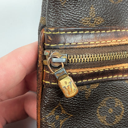 Vintage LOUIS VUITTON shoulder bag